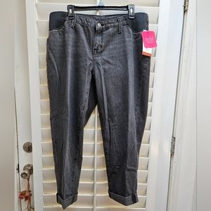NEW Maternity Jeans